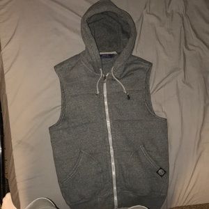Men’s polo vest